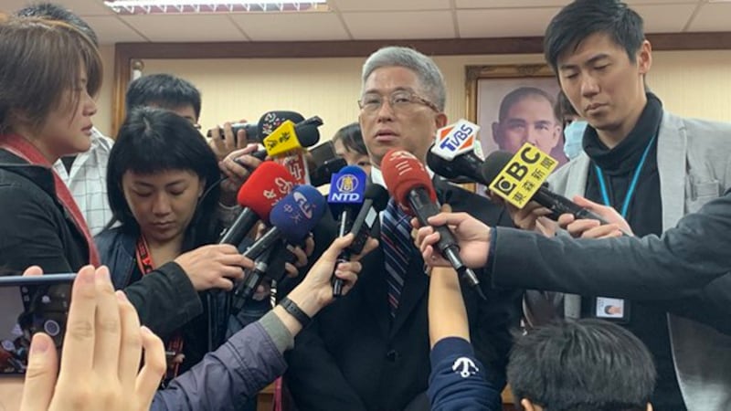 资料图片:台湾的国安会副秘书长徐斯俭接受媒体采访(记者黄春梅摄)